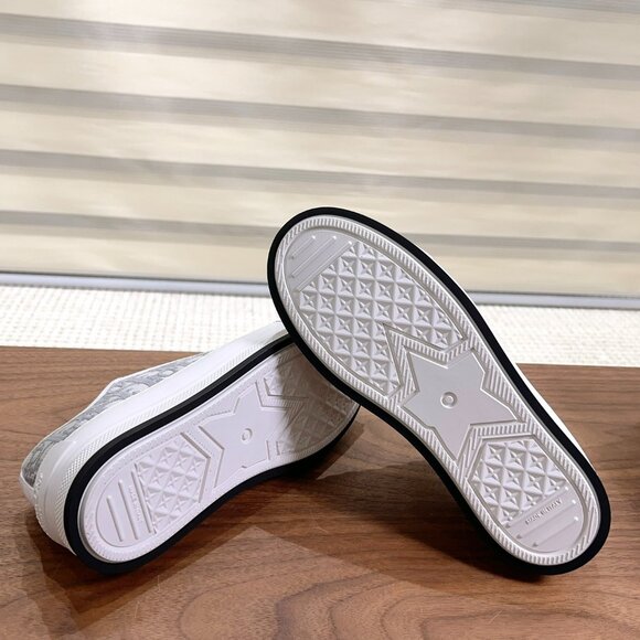 Dior Gray Sneakers with Rubber Toe Cap and Canvas Upper - Picture 9 of 9